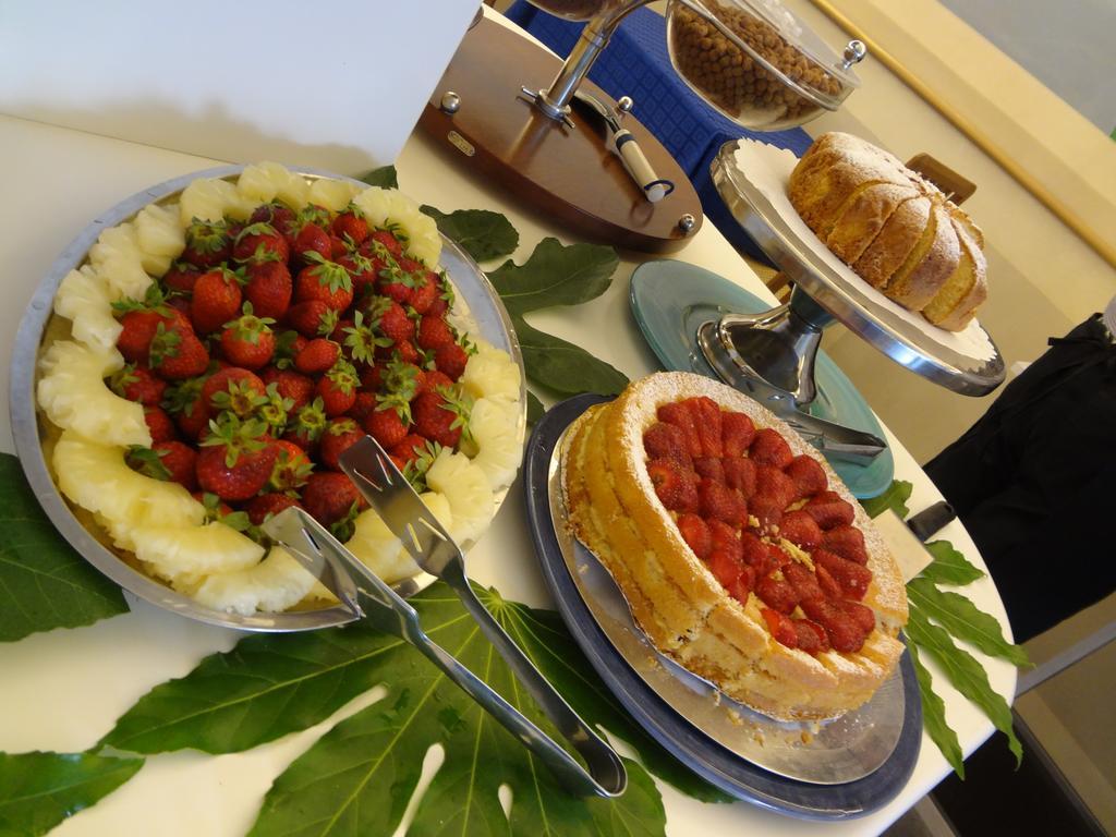 Hotel Villa Candia Λινιάνο Σαμπιαντόρο Εξωτερικό φωτογραφία